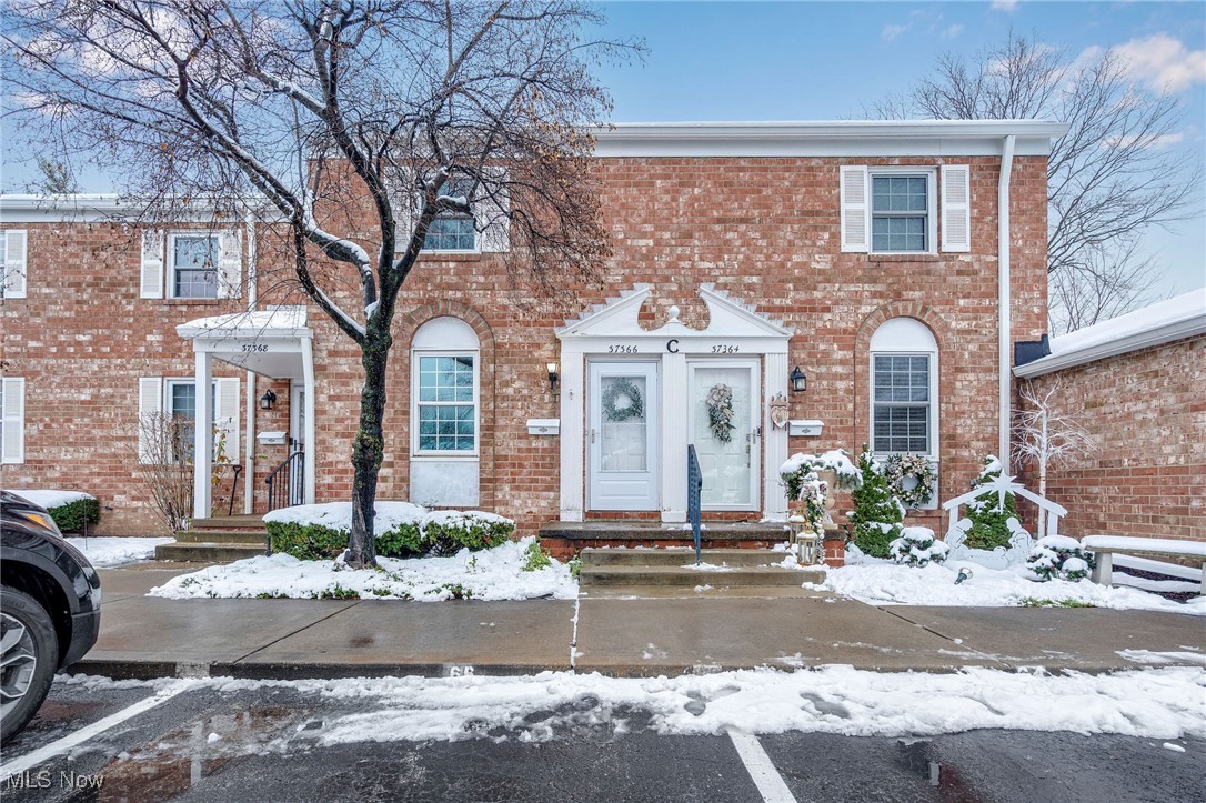 Willoughby Commons Condo - Residential