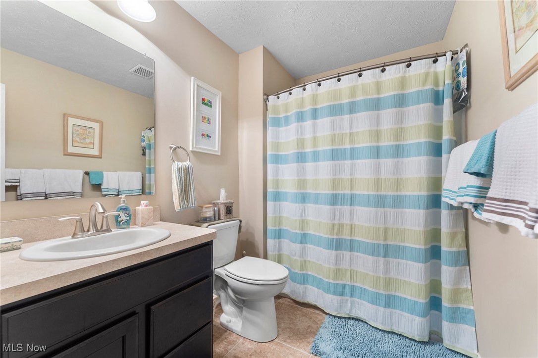 7982 Walcott Way, Mentor, Ohio image 38