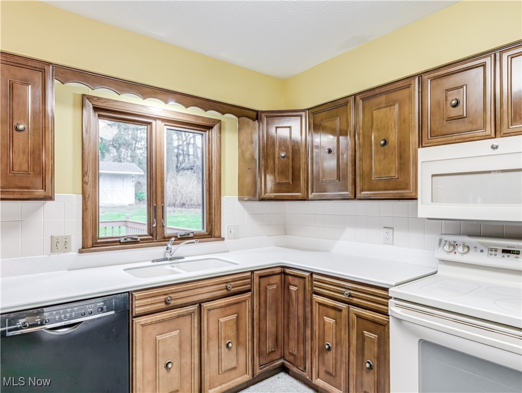 385 Marian Lake Blvd Boulevard, Cuyahoga Falls, Ohio image 7
