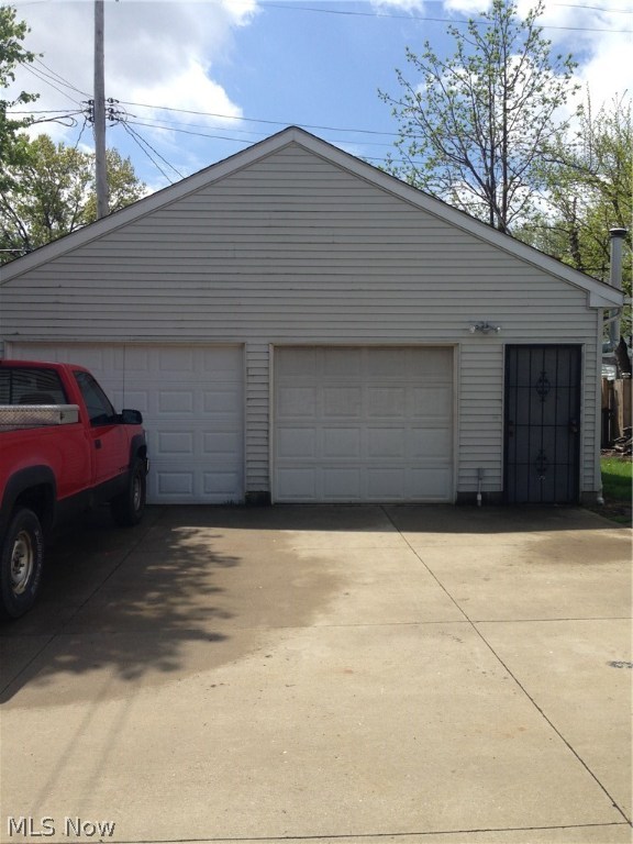 Ford Realty Companys Liberty - Residential