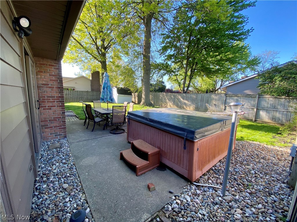 Longbrooke 03 - Residential