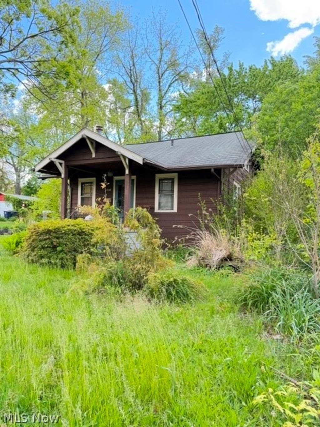 Photo of 1706 Hampton Road, Akron, OH 44305 (MLS # 5210367)