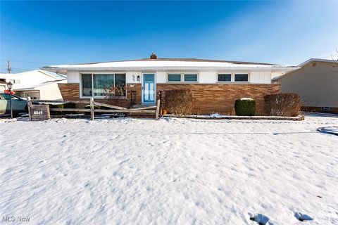 6849 Lantern Lane, Parma Heights, OH 44130 - #: 5177909