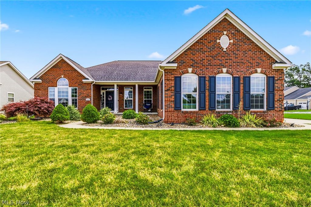 Photo of 7347 Warblers Lane, North Ridgeville, OH 44039 (MLS # 5214375)