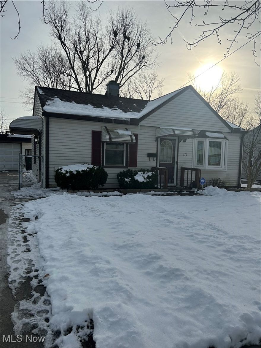 This charming home located on a quiet street has a fenced in yard offers a bay window (3 years), roof (2017), boiler (2 years). Elementary school, shopping, and freeway accessible nearby.