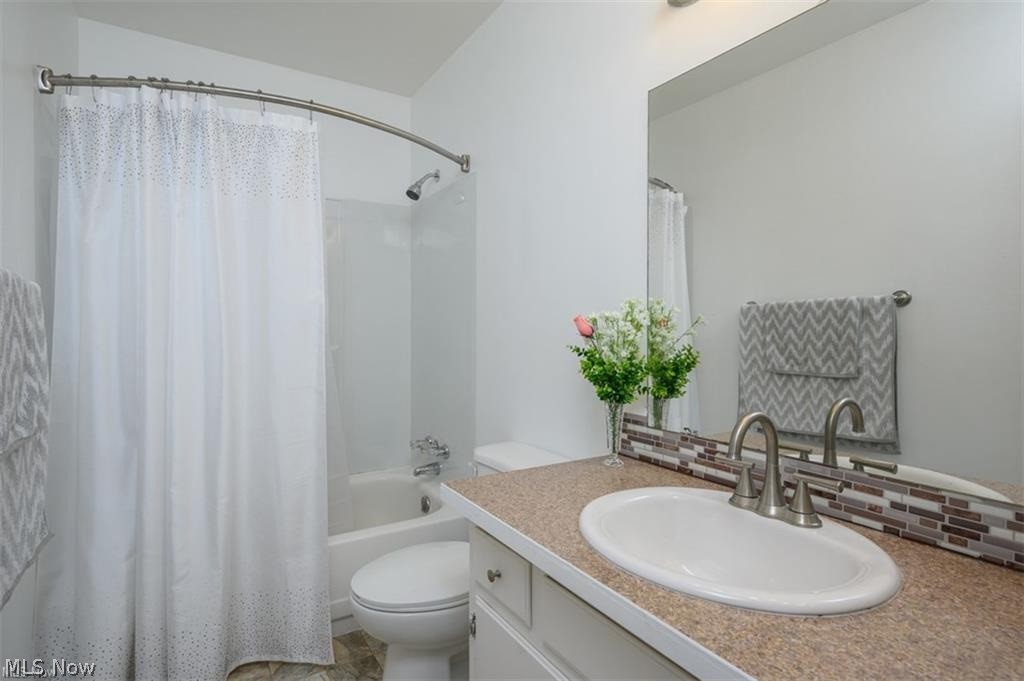 Collinwood - Residential Lease