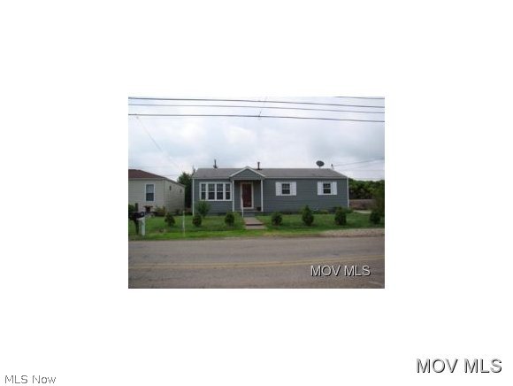Turn-key home with many recent improvements to include newer siding & windows. This home has hardwood floors & offers a finished bonus room in the basement. Basement has plenty of unfinished area for extra storage. This one is priced right!! Elem: Belpre Elementary School Elem/Bus: N JrHigh: Belpre Middle School JrHigh/Bus: N High: Belpre High School High/Bus: N Fire: VOL Police: CTY PossFreeGas: N ;SQFT=Fin L1:1008, Fin Bsmt:168, Fin Above:1008, Fin Total:1168, Unfin Bsmt:848, Unfin Above:848;GAR= 2 Car Carport