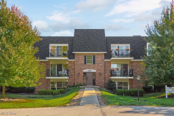 1930 KING JAMES PKWY APT 208, WESTLAKE, OH 44145 - Image de5bc5a2fedc2d9d1176311bd06567ca/466090922