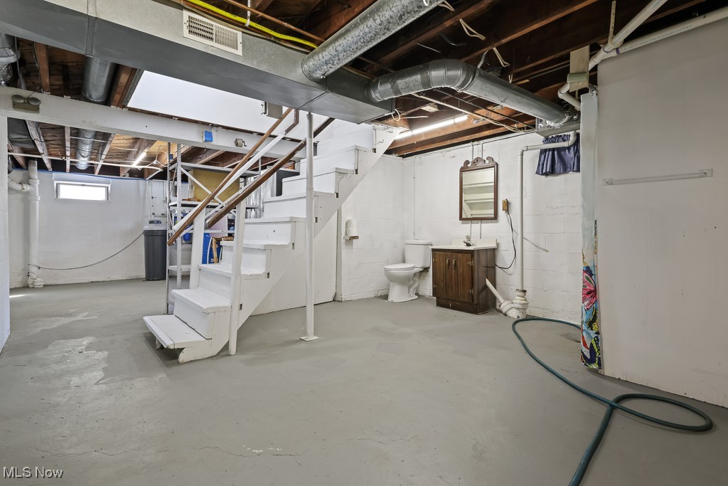 Walnut Hills - Residential