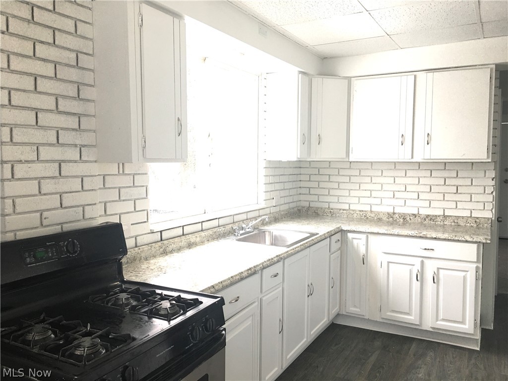 Voris - Residential Lease