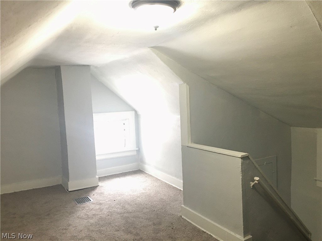 Voris - Residential Lease