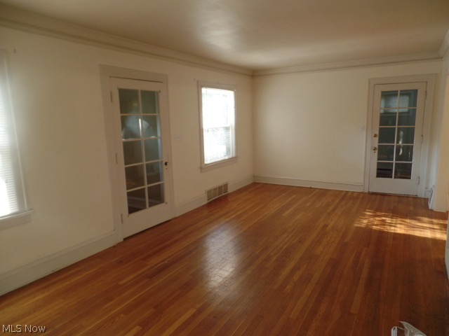 Crestwood - Residential