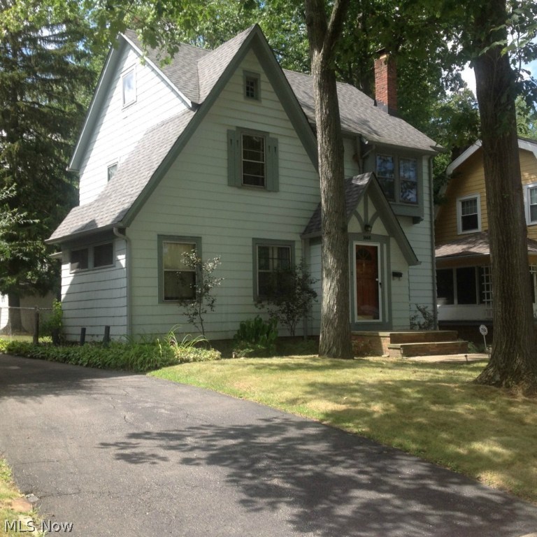 Crestwood - Residential