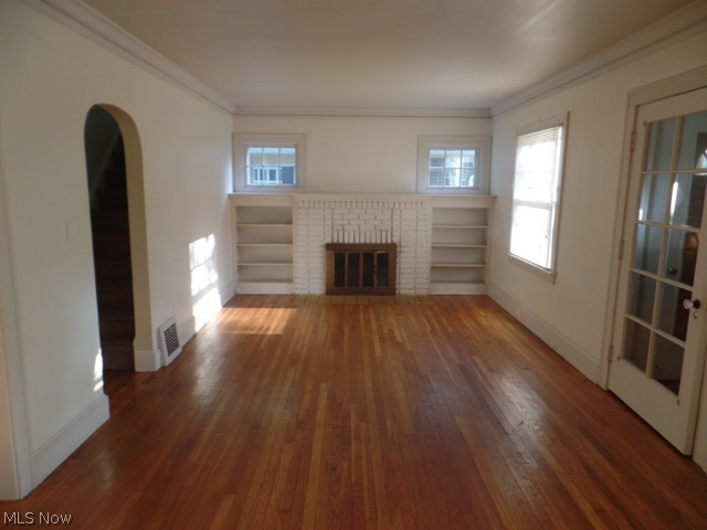 Crestwood - Residential