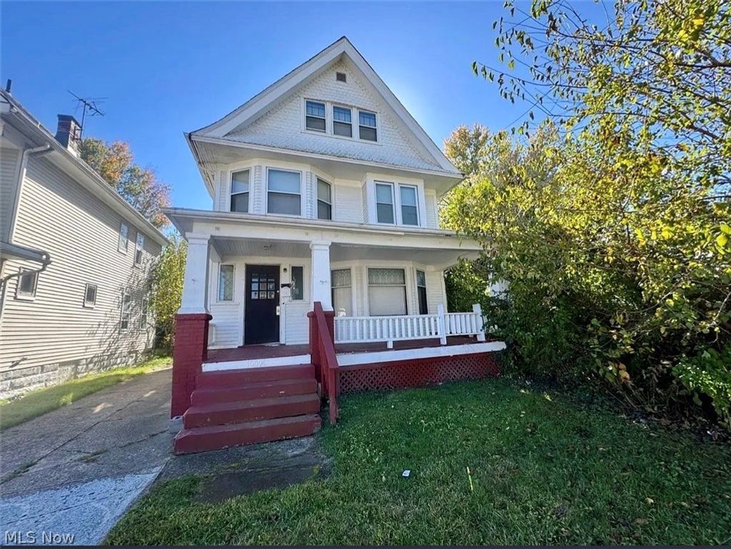 Photo of 10006 Pierpont Avenue, Cleveland, OH 44108 (MLS # 5189783)
