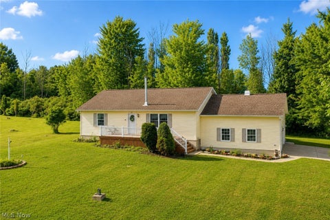 Homes For Sale - 6077 Weaver Road<br/> Ashtabula County, Conneaut, OH 44030