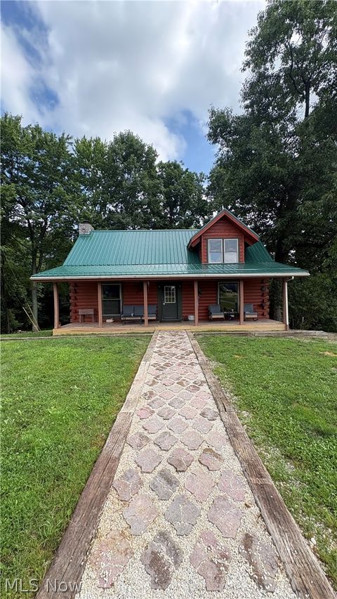 Homes For Sale - 3300 Ivory Road<br/> Carroll County, Carrollton, OH 44615