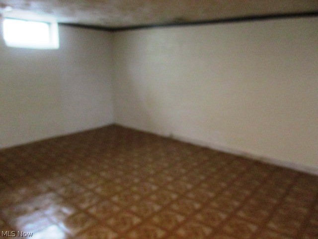 Oxford Manor - Residential Lease