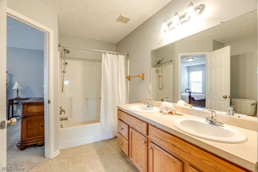 Creekside/Pleasant Lakes Condo - Residential