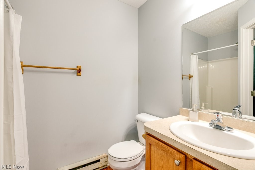 Creekside/Pleasant Lakes Condo - Residential