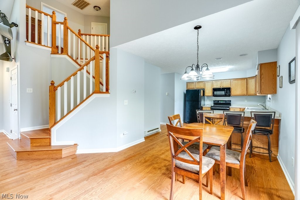 Creekside/Pleasant Lakes Condo - Residential