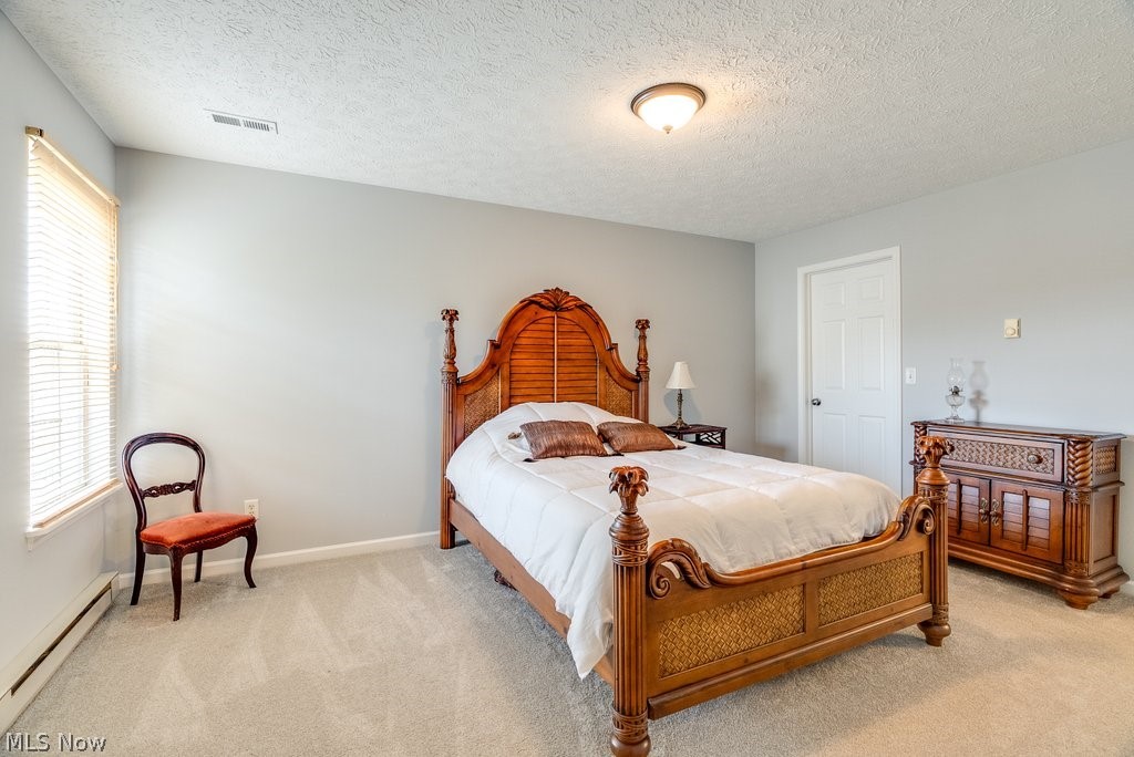 Creekside/Pleasant Lakes Condo - Residential