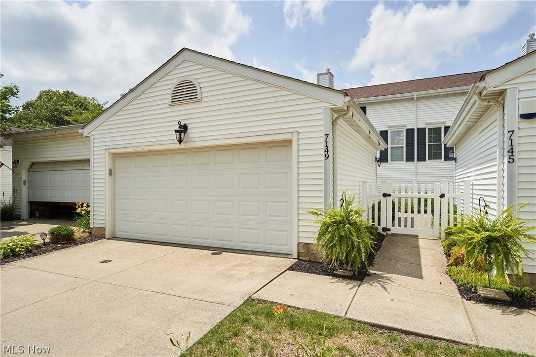7149 W Cross Creek Trail