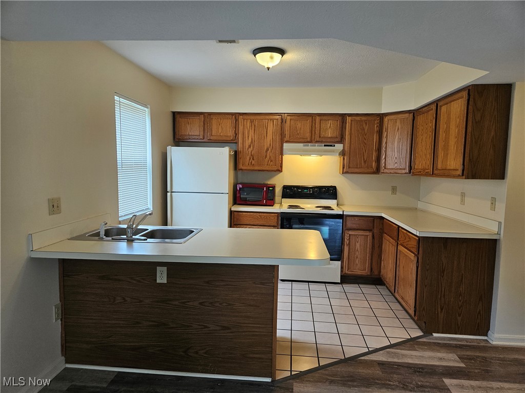 Athens Court - Residential