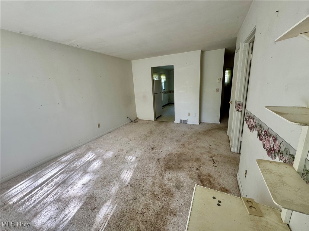 1464 Mohawk Drive, Madison, Ohio image 7