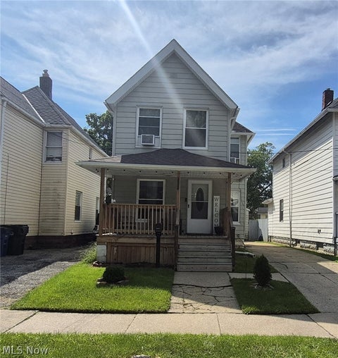 Homes For Sale - 3917 Mapledale Avenue<br/> Cleveland, OH 44109
