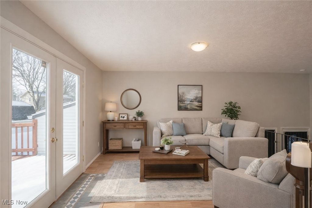 Photo of 5648 Hill Run Circle NW, Massillon, OH 44646 (MLS # 5182648)