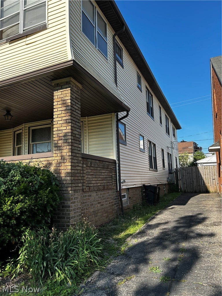 Photo of 3629 Menlo Road, Shaker Heights, OH 44120 (MLS # 5223293)