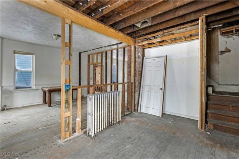 Tiny photo for 1008 E 6th Street, Ashtabula, OH 44004 (MLS # 5178985)