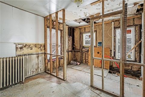 Tiny photo for 1008 E 6th Street, Ashtabula, OH 44004 (MLS # 5178985)