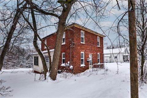 Tiny photo for 1008 E 6th Street, Ashtabula, OH 44004 (MLS # 5178985)