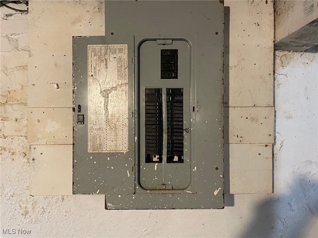 Alcott - Residential