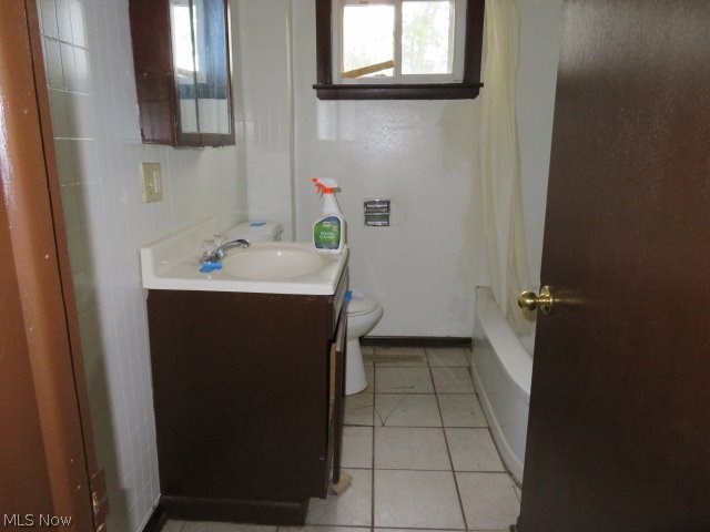 West/Portage Path 18 - Residential