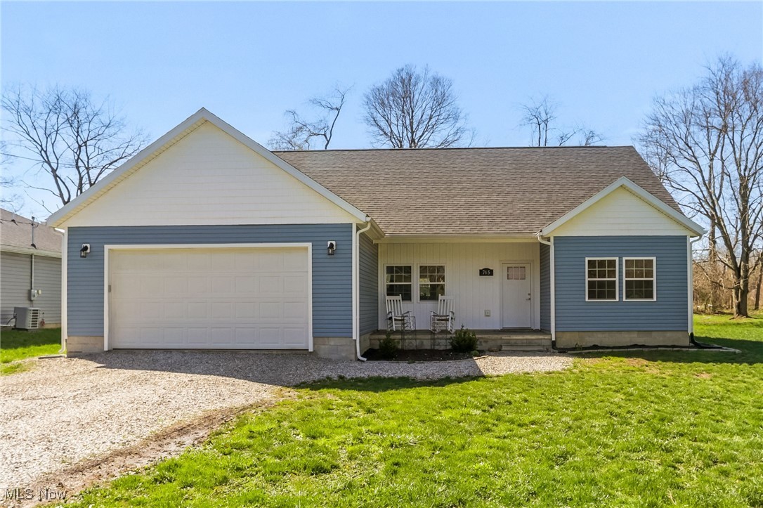 765 Gayth Avenue, Heath, Ohio image 1