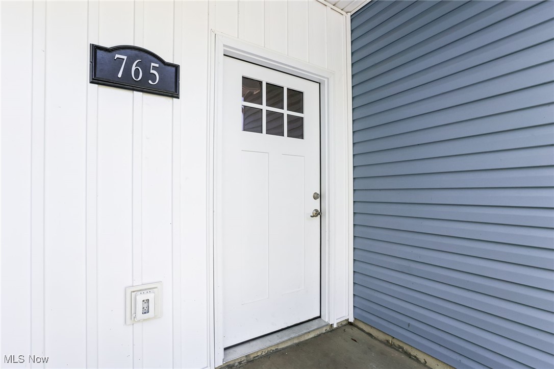 765 Gayth Avenue, Heath, Ohio image 2