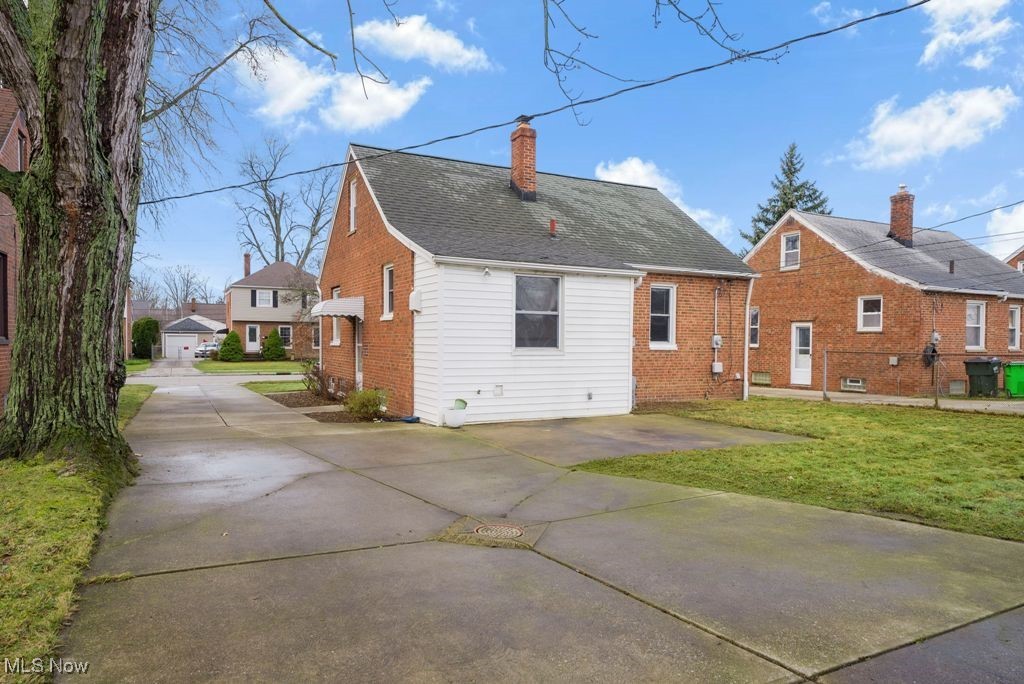 Associated Investment Co Orcha - Residential