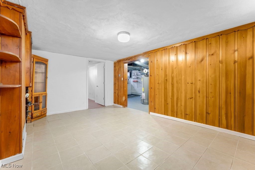 Associated Investment Co Orcha - Residential