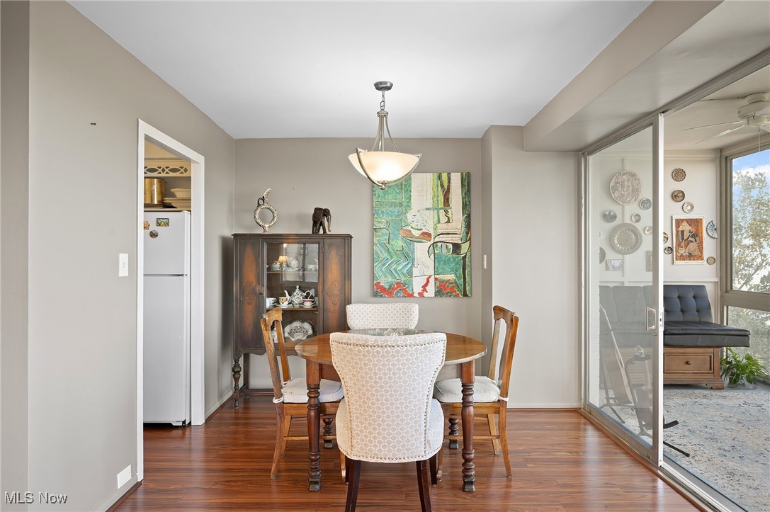 Marine Towers East Condo - Residential