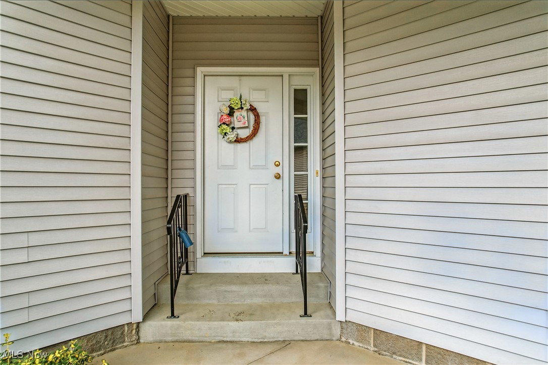 283 Palmer Circle, Warren, Ohio image 4