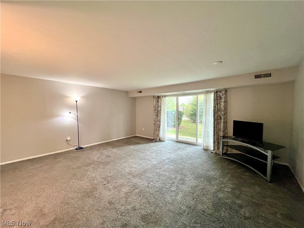 9701 Sunrise Boulevard L28