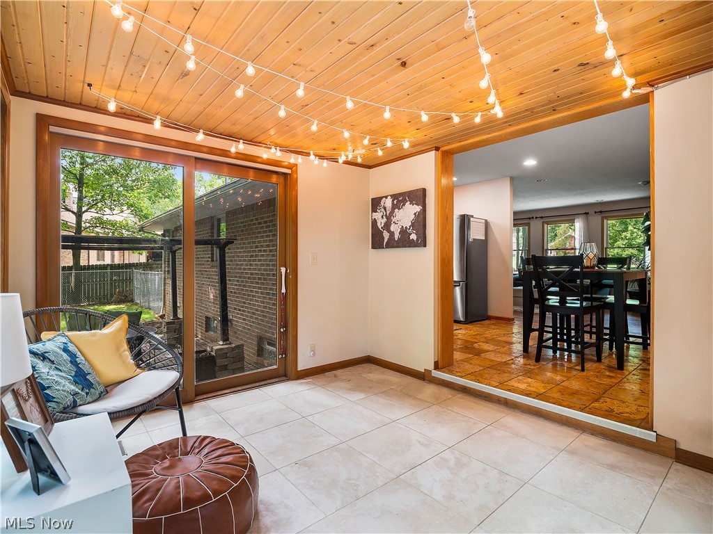 West/Cuyahoga River 3 - Residential