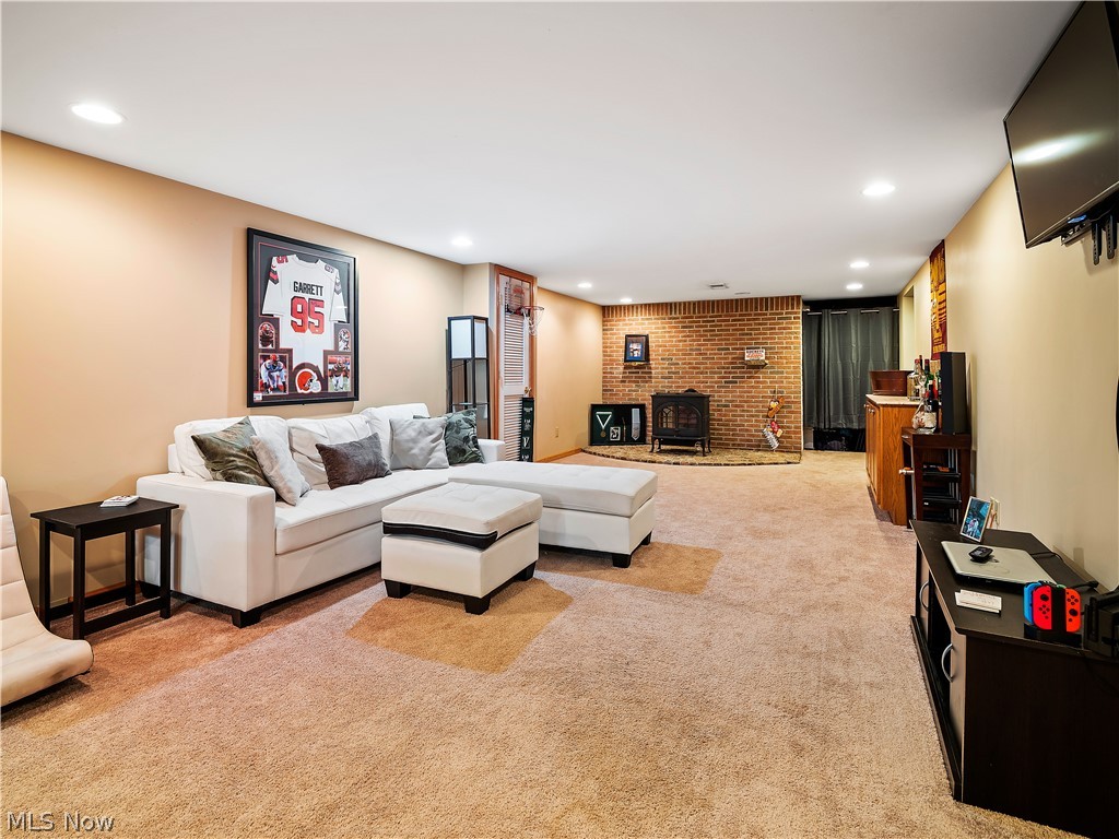 West/Cuyahoga River 3 - Residential