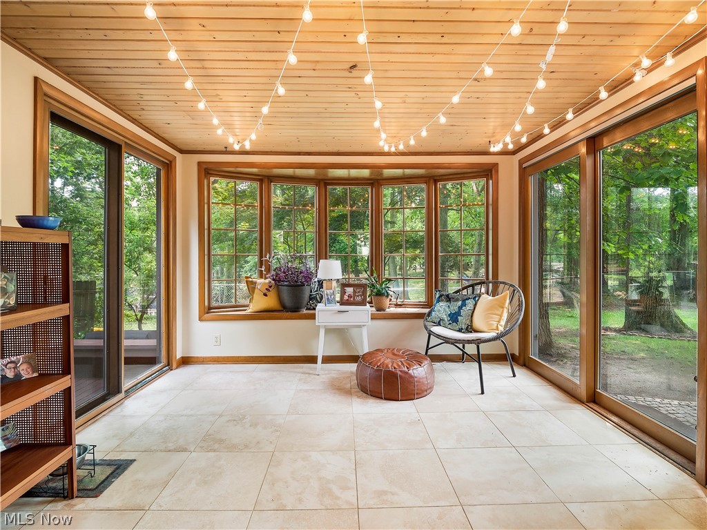 West/Cuyahoga River 3 - Residential