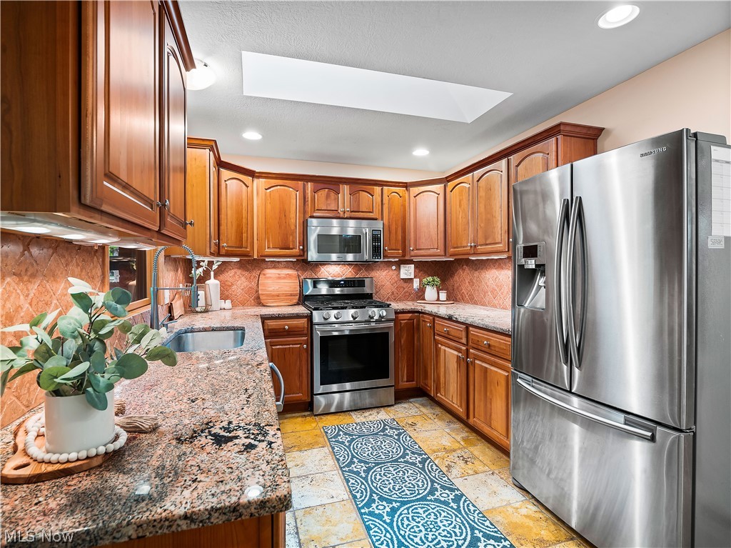 West/Cuyahoga River 3 - Residential