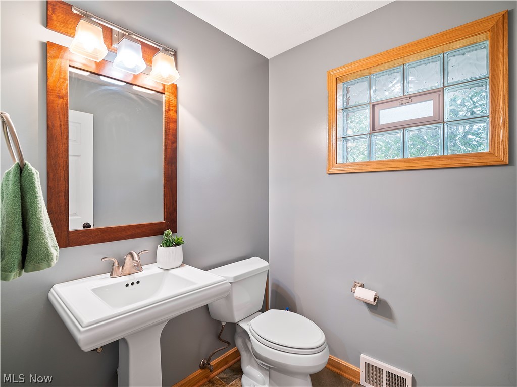 West/Cuyahoga River 3 - Residential