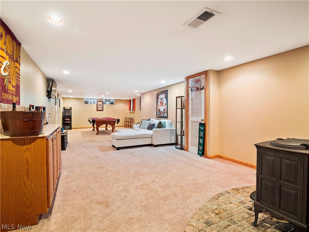 West/Cuyahoga River 3 - Residential